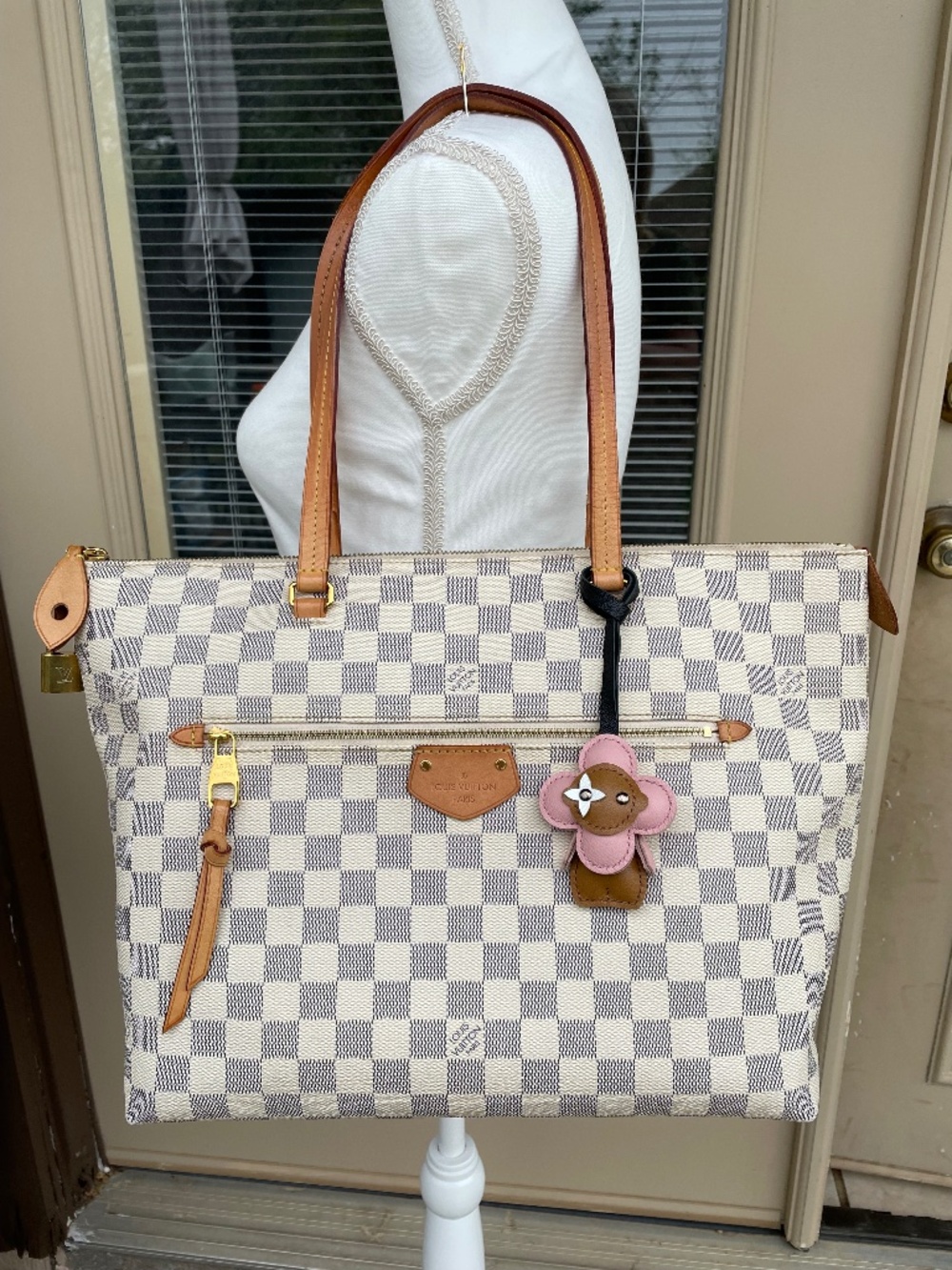 Louis Vuitton Damier Azur Lena MM Tote Bag TX2148 Lock Key Charm Organizer